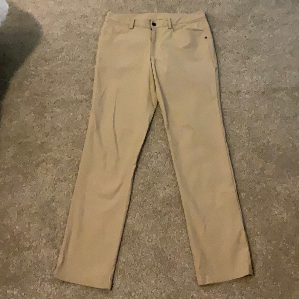 Khaki Lululemon Pants 32/32